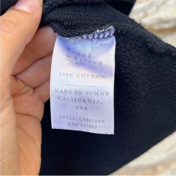 Frank & Eileen CARMEL TRAVEL SET Patrick Sweatshirt & Catherine 24" Sweatpants M - Picture 9 of 16